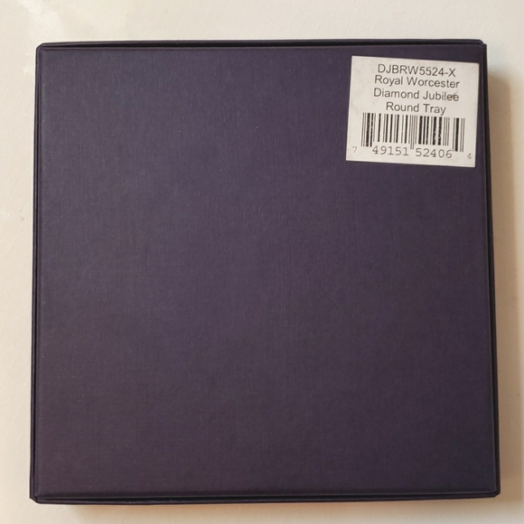 Royal Worcester Queen Elizabeth Diamond Jubilee round tray NWT - Picture 5 of 8